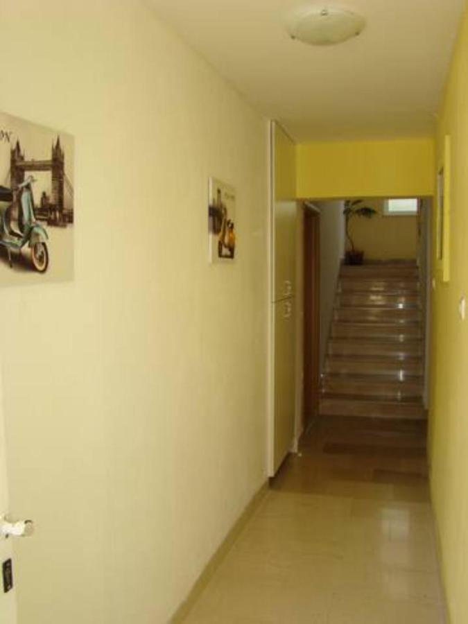 Apartment Martina Tucepi Luaran gambar