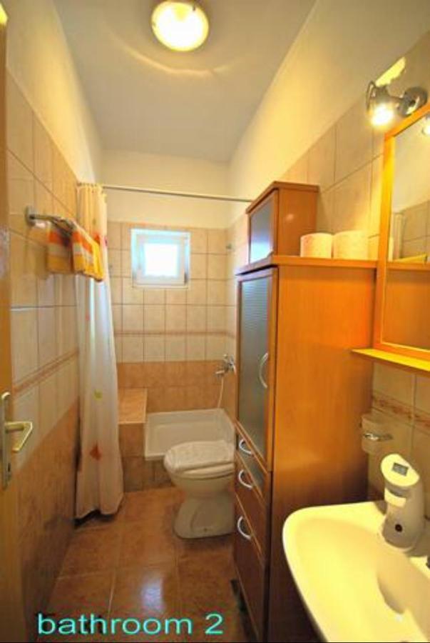 Apartment Martina Tucepi Luaran gambar